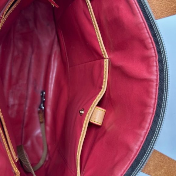 Dooney & Bourke Bag - Picture 6 of 7